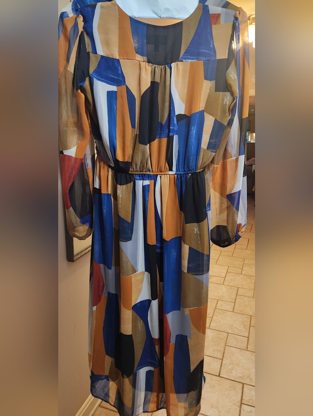 Multicolor Geometric Wrap Midi Dress - Picture 3 of 3